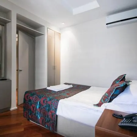 Pera Hotel apartamentowy 3*